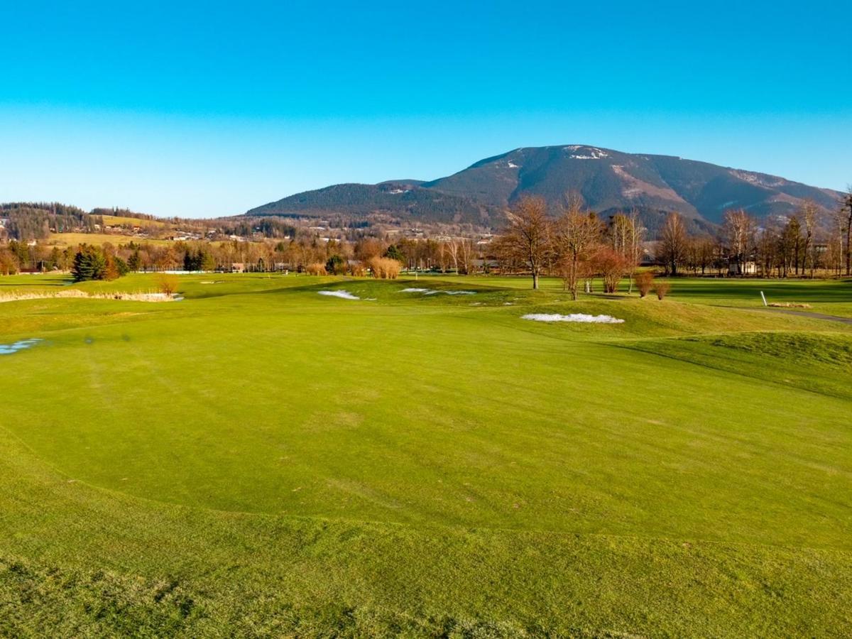 Tee Room Celadna & Wellness Εξωτερικό φωτογραφία